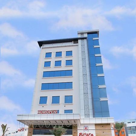 Hotel Sitara Grand Miyapur Haidarábád Kültér fotó