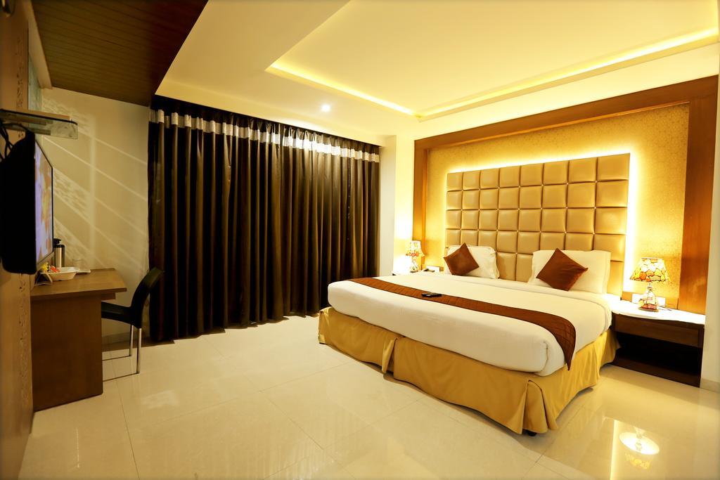 Hotel Sitara Grand Miyapur Haidarábád Szoba fotó