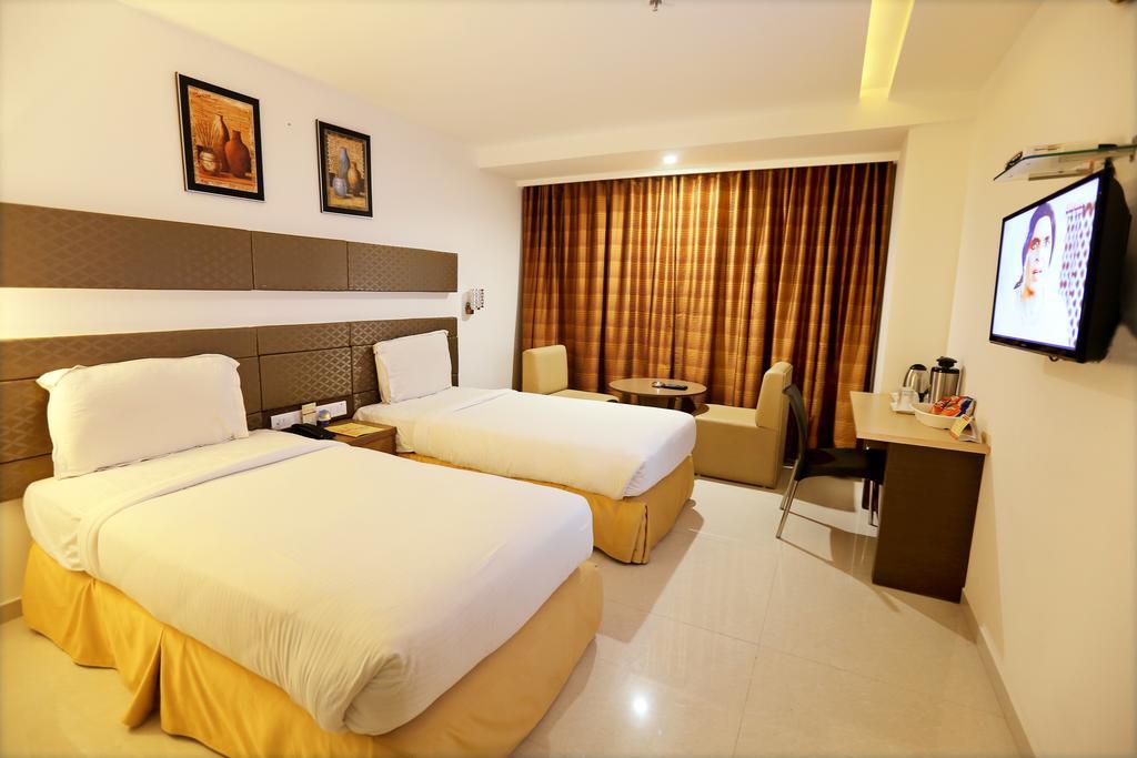 Hotel Sitara Grand Miyapur Haidarábád Szoba fotó