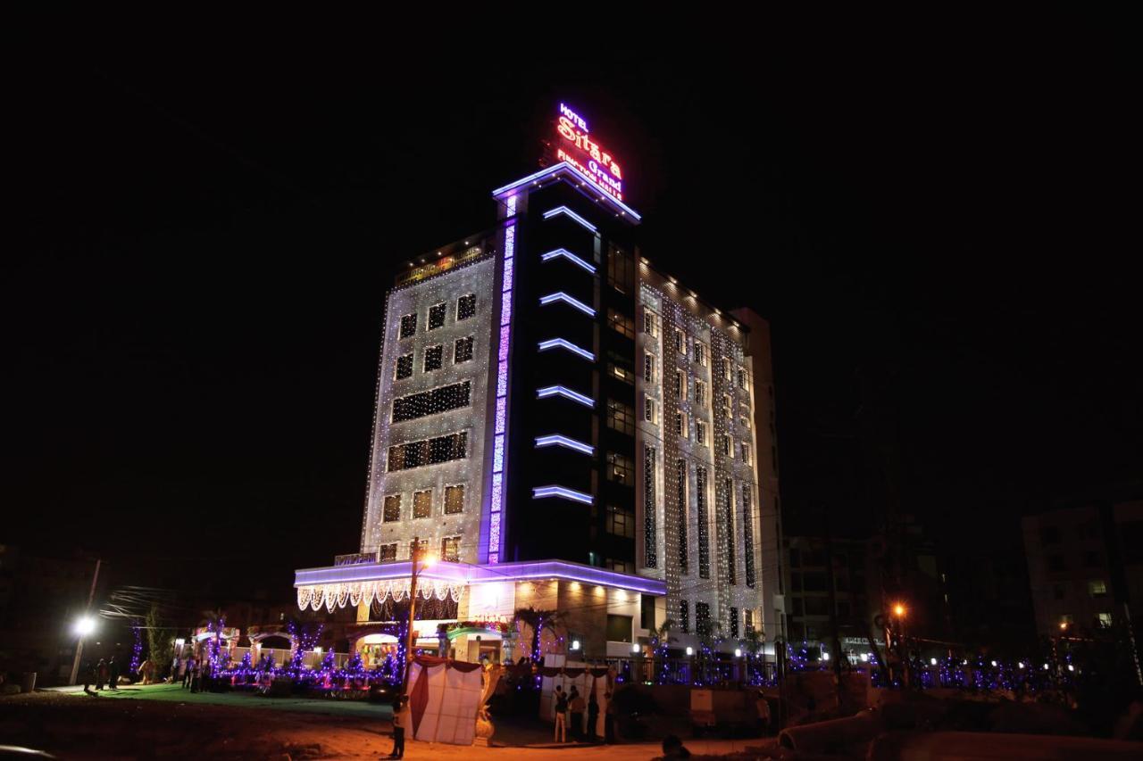 Hotel Sitara Grand Miyapur Haidarábád Kültér fotó